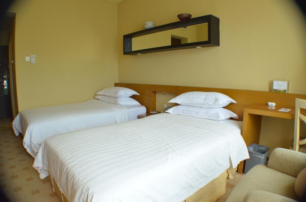 Rghcm Garden Resorts Beijing Room photo